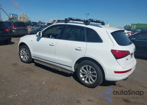 2013 Audi Q5 2.0T Premium z USA, uszkodzony, nr VIN WA1CFAFP8DA031044